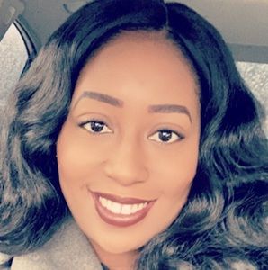 Meet your Posher, Chanelle